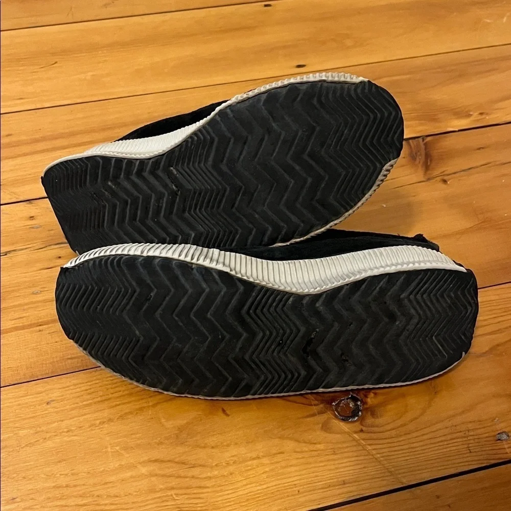 SOREL Out N About Plus Lace Up Waterproof Sneakers Women’s 6 Black Gray